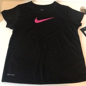 Brand new girls Nike dri-fit t-shirt. Size 6x